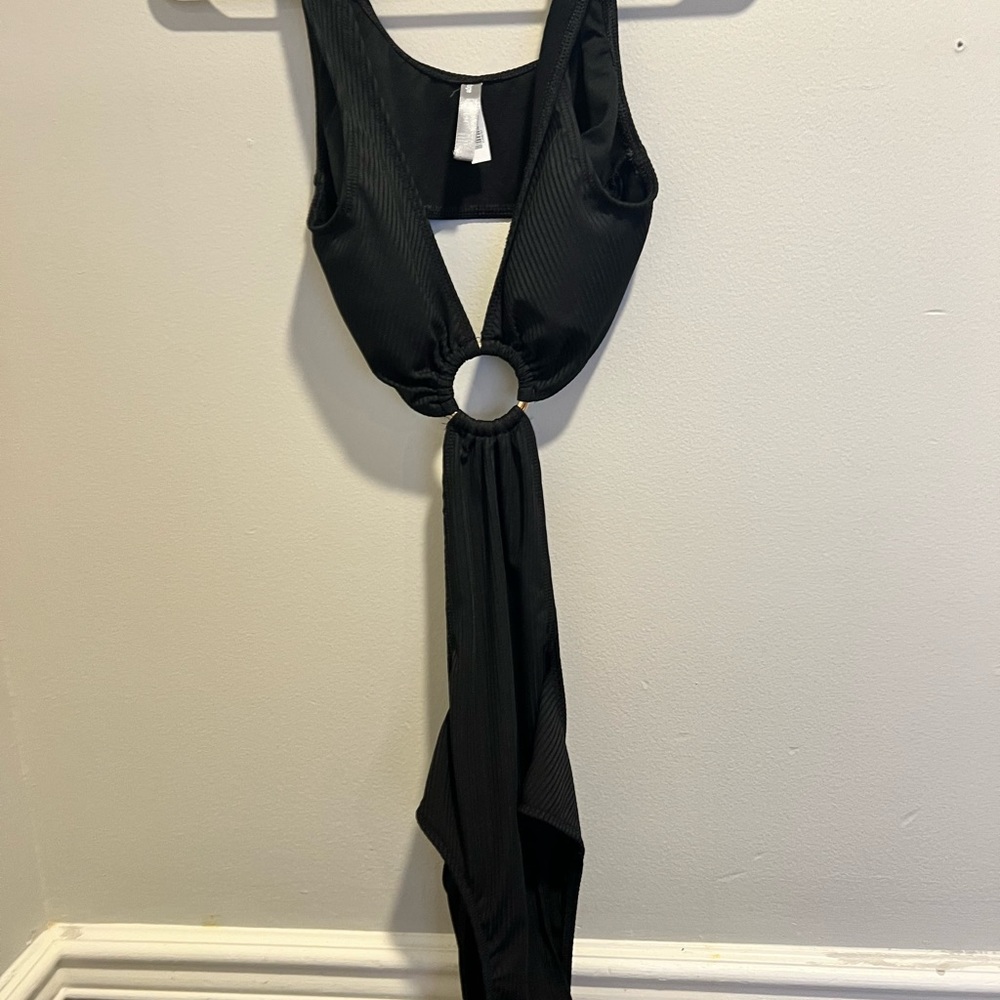 Swim suit